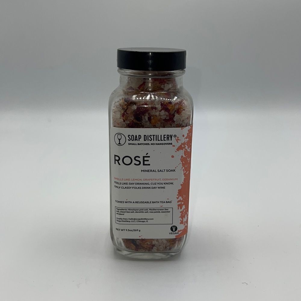 SOAP DISTILLERY Rose Mineral Salt Soak-9.5 fl oz NEW!